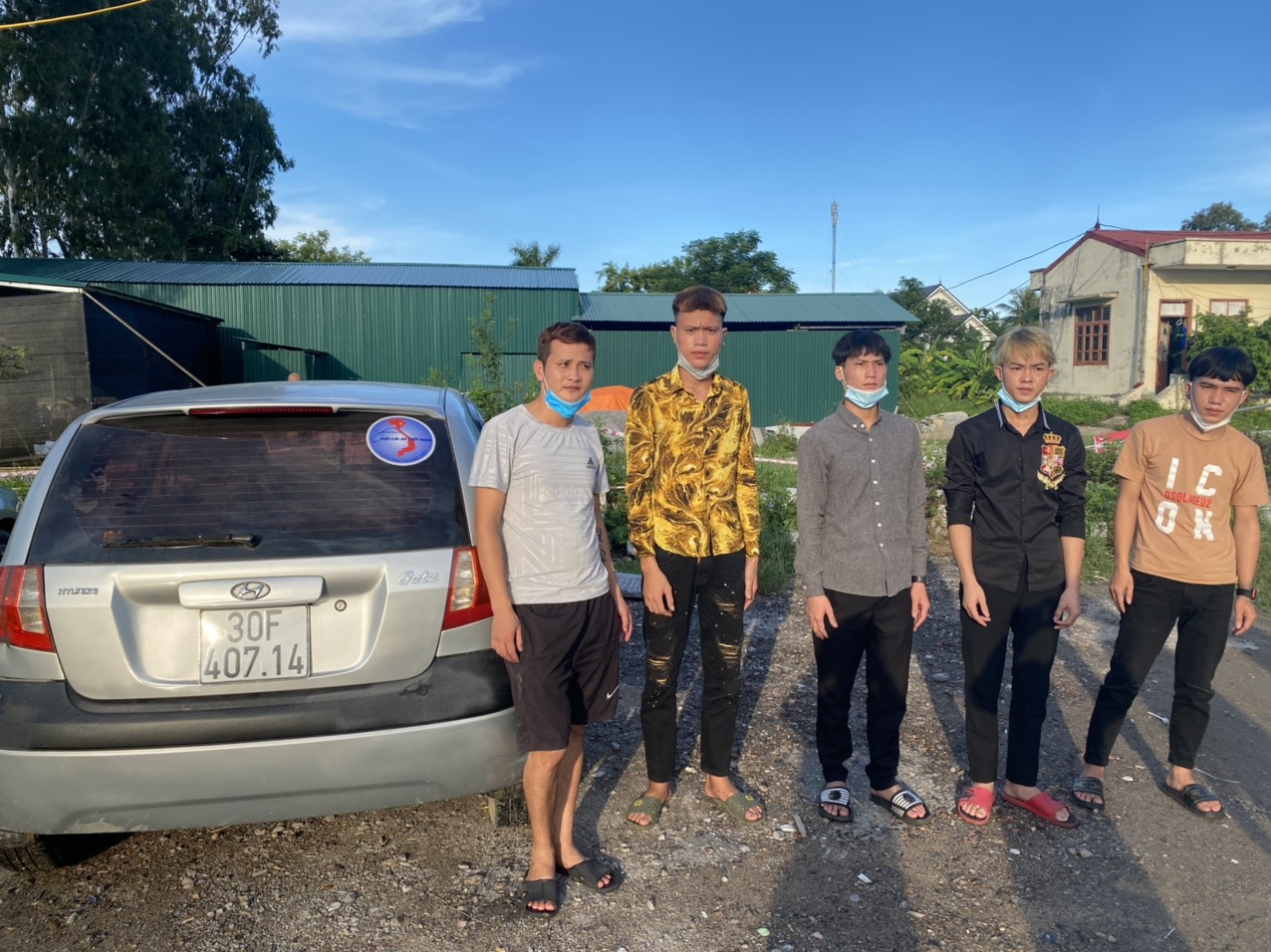 Chốt kiểm soát dịch bệnh COVID-19 liên ngành khu vực cầu Nghìn (Vĩnh Bảo): Bắt 4 đối tượng vượt chốt